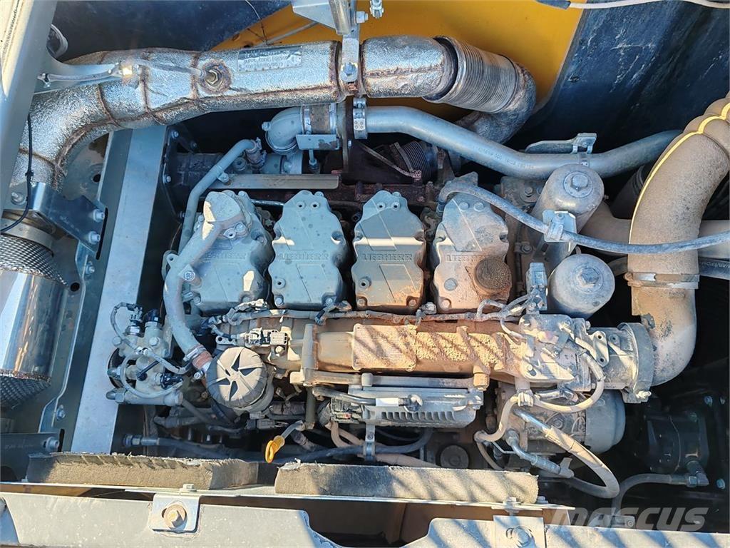 Liebherr R930 NLC Bagri na kolesih