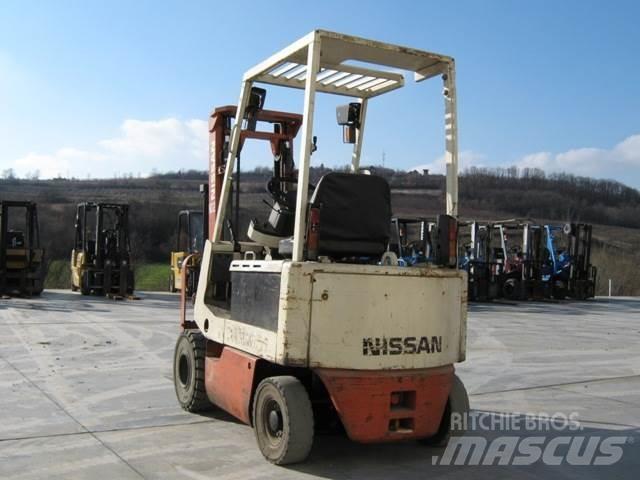 Nissan M01L15 Električni viličarji