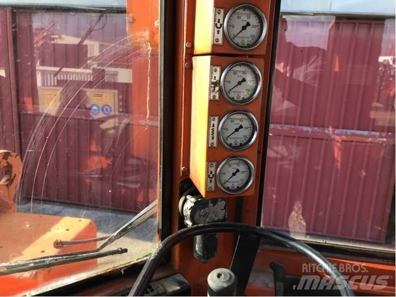 Tamrock Super 316G/CAB Terenske vrtalne naprave