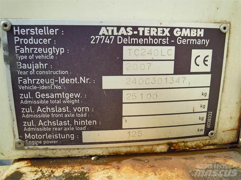 Terex TC240LC Bagri goseničarji