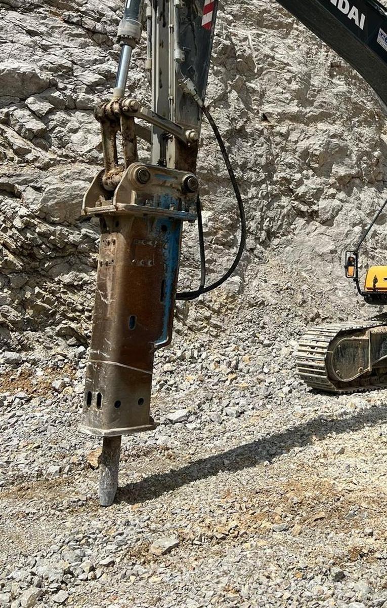 Titan SG2500S Pilotna hidravlična kladiva