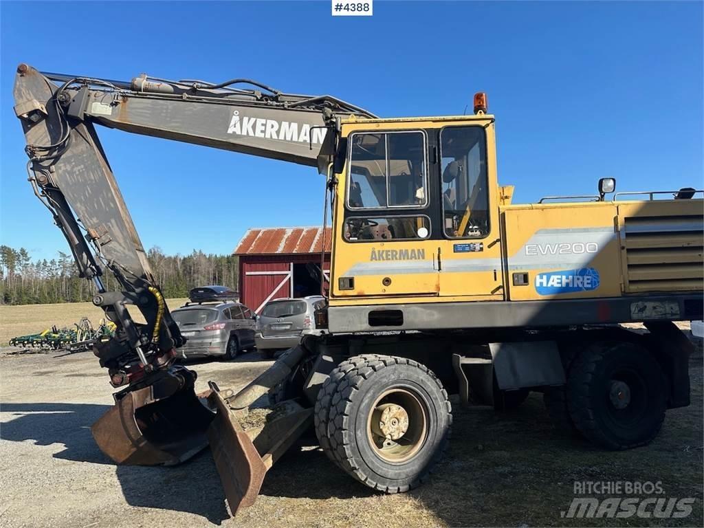 Åkerman EW200 Bagri goseničarji