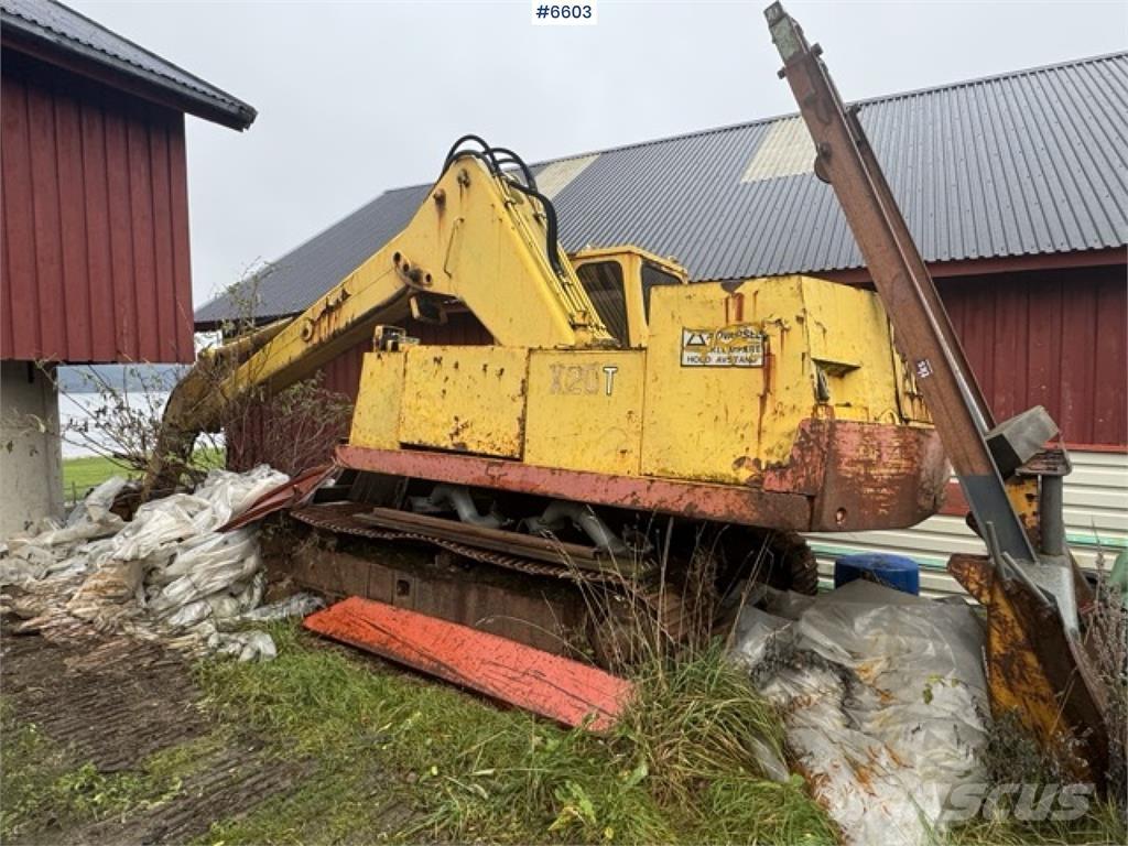 Brøyt X20T Bagri goseničarji