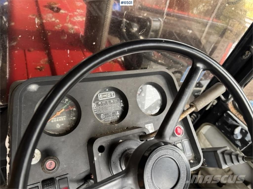 Case IH 885XL Traktorji