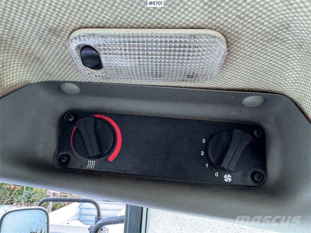 Case IH JX 80 Traktorji