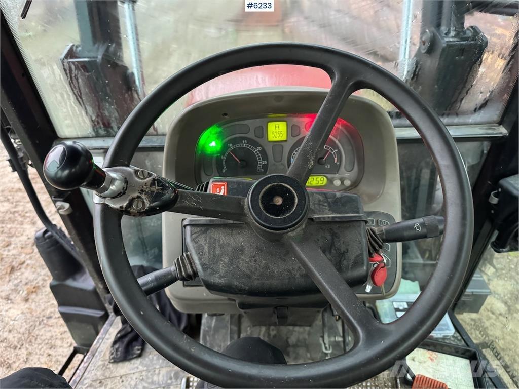 Case IH JXU 95 Traktorji