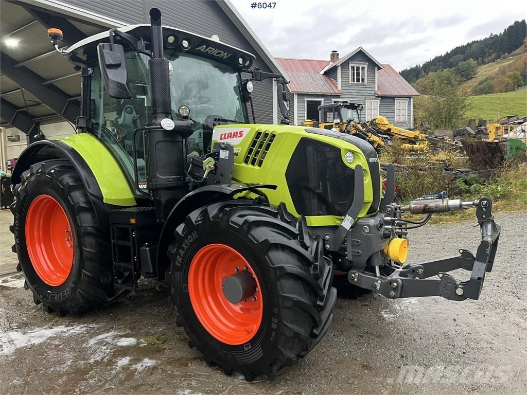 CLAAS 550 Traktorji