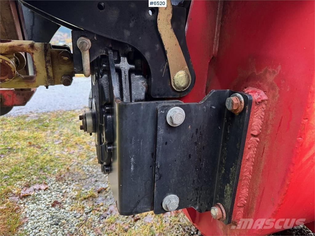 Dalen 2010-D Snežne deske in plugi