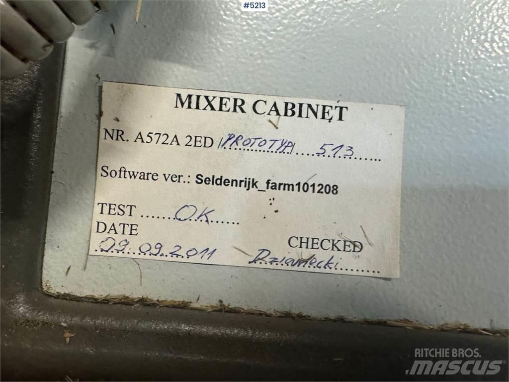 Delaval VSM 22 Mešalne hranilnice
