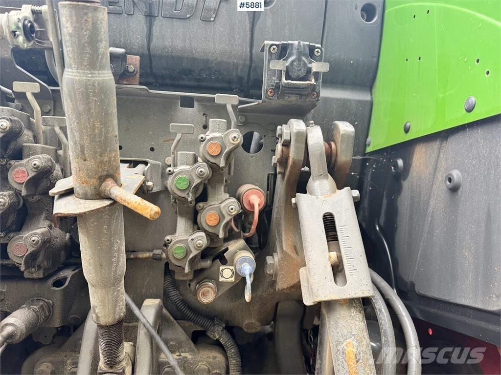 Fendt 516 Vario Traktorji