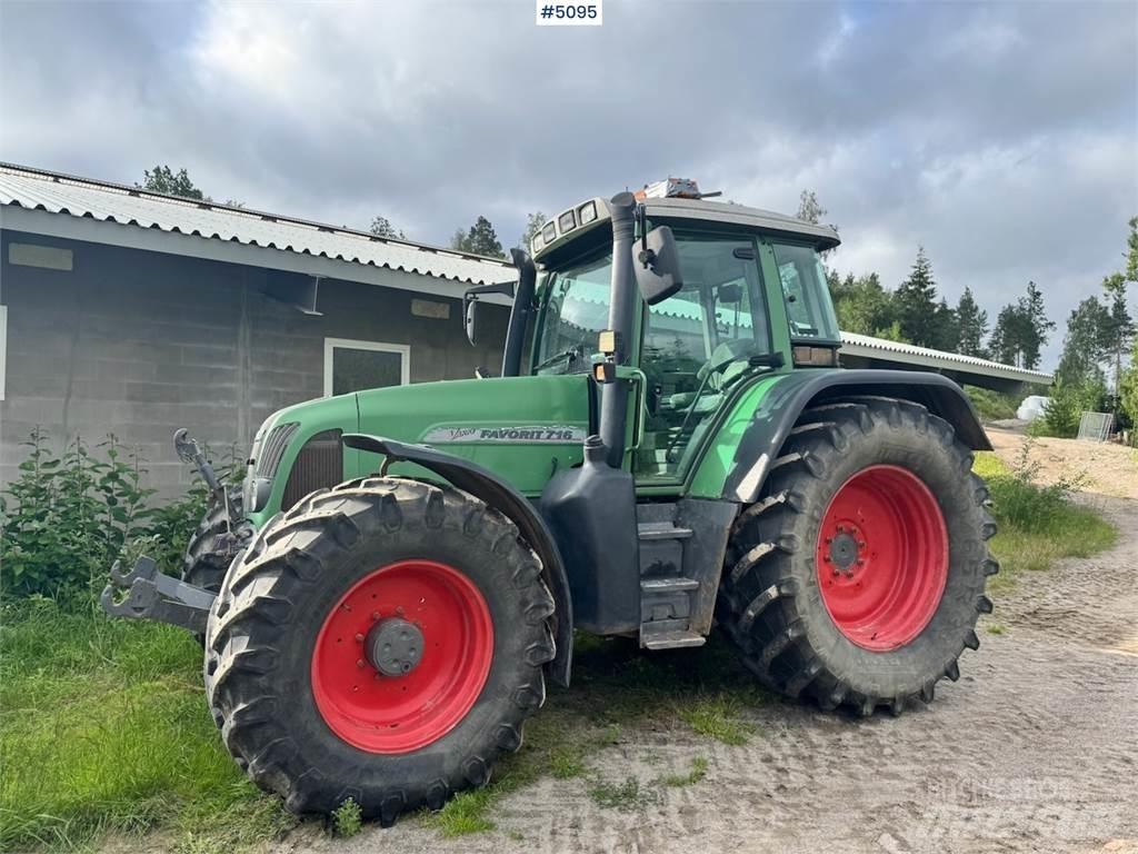 Fendt 716 Vario Traktorji