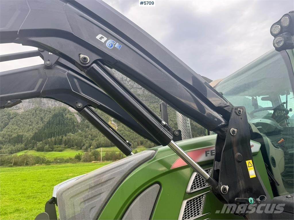 Fendt 724 Vario Traktorji