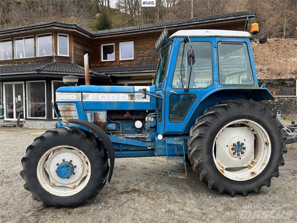 Ford 8210 Traktorji