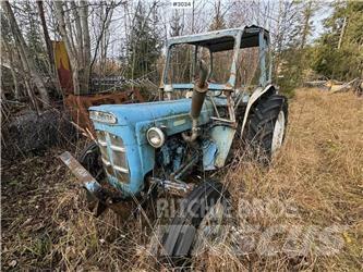 Ford Super Dexta Traktorji