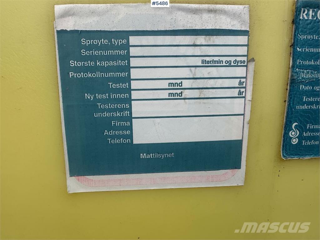Hardi 400 Vlečne škropilnice