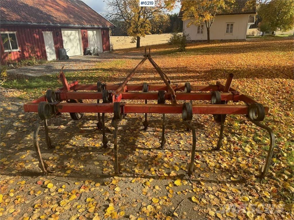  Harv Harv Ostali priključki in naprave za pripravo tal