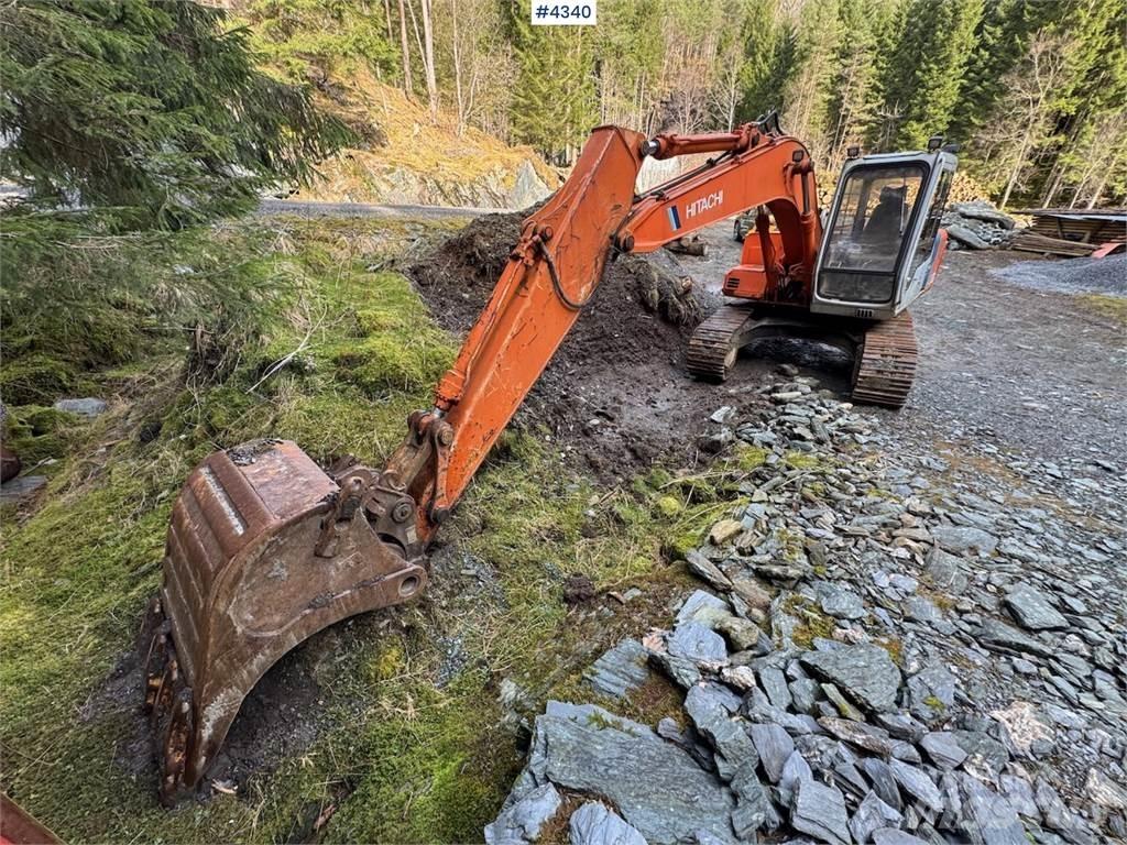 Hitachi EX120-2 Bagri goseničarji