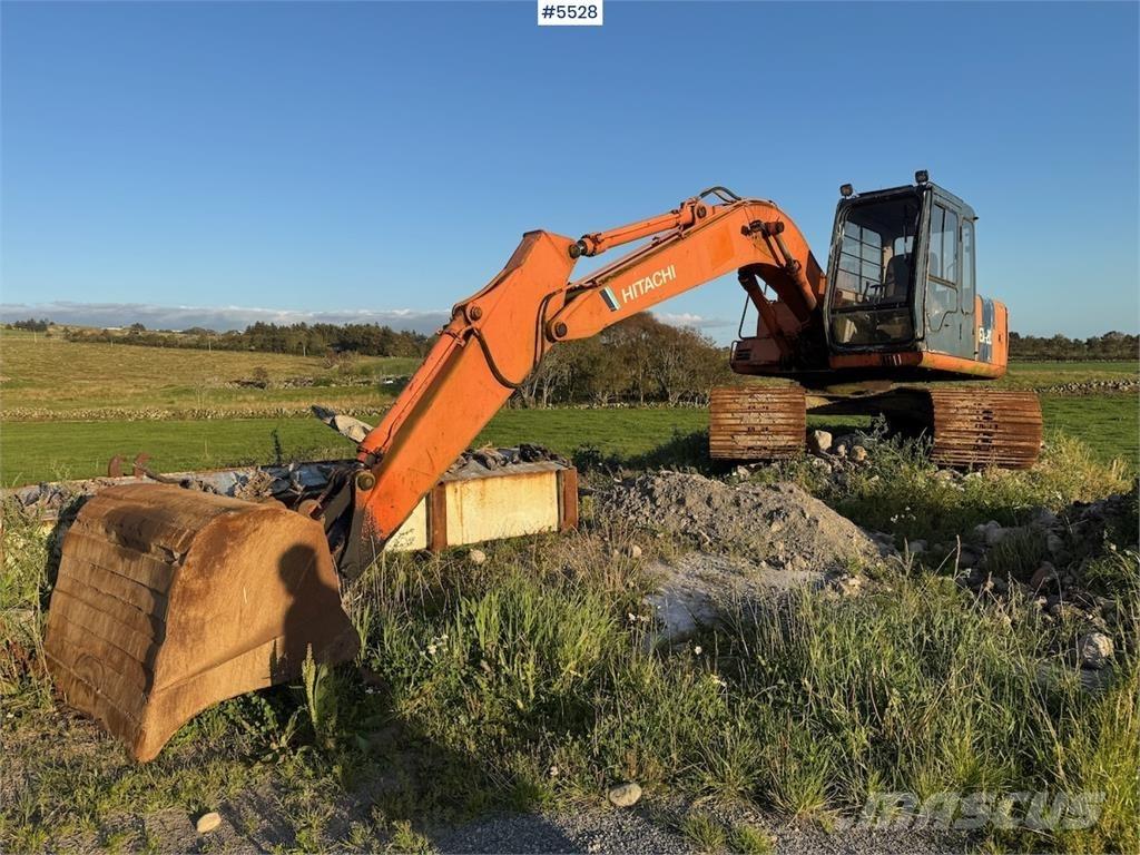Hitachi EX120-2 Bagri goseničarji