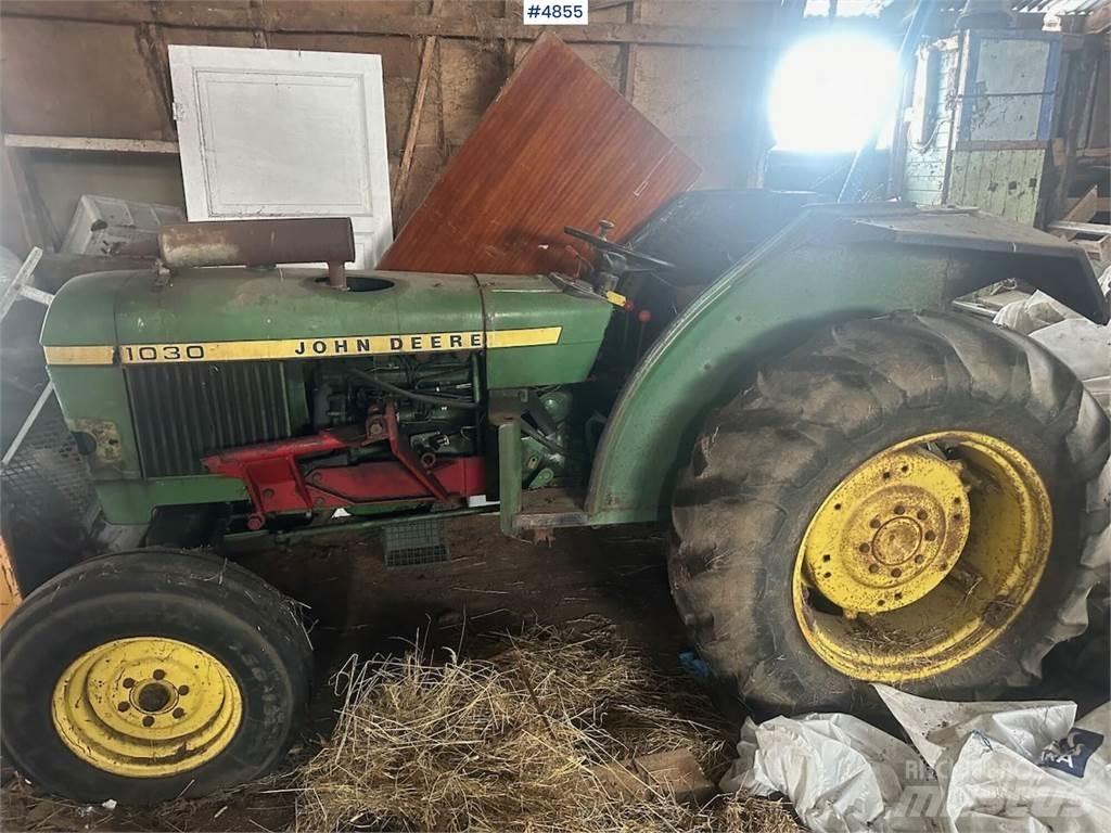John Deere 1030 Traktorji