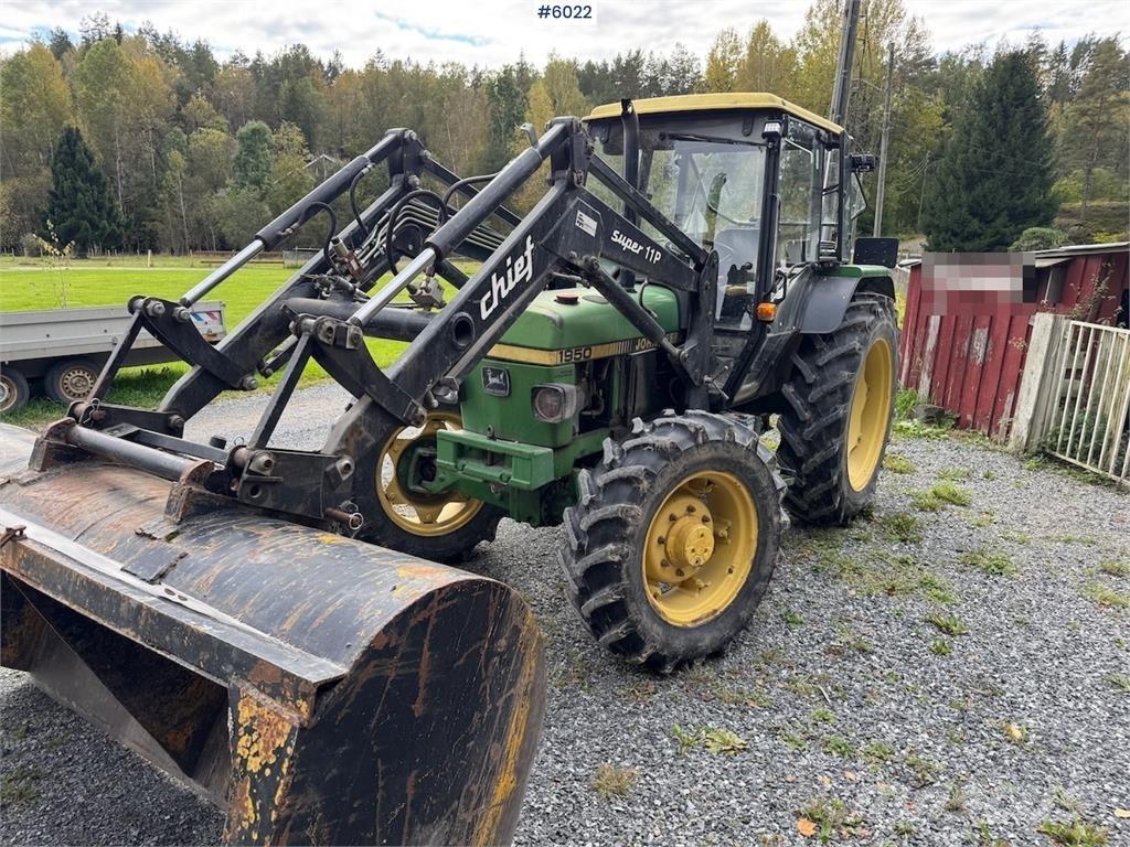 John Deere 1950 Traktorji