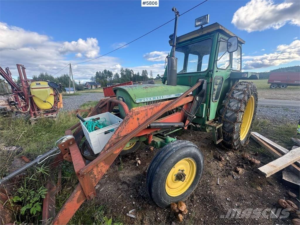 John Deere 2130 Traktorji