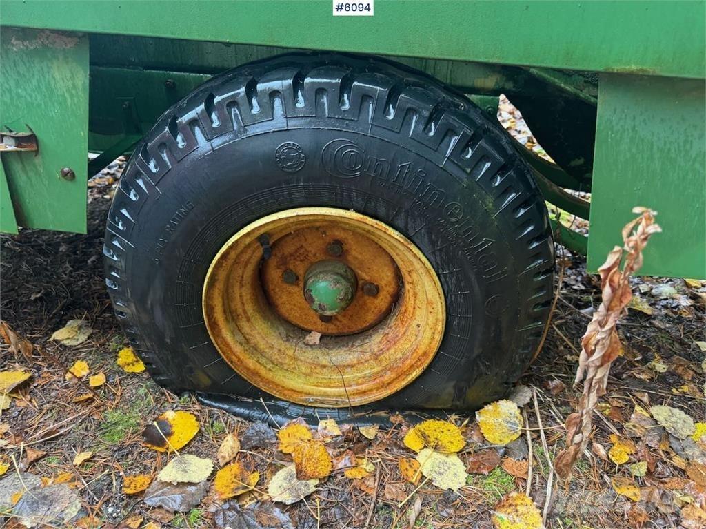 John Deere 332 Druga oprema za žetev