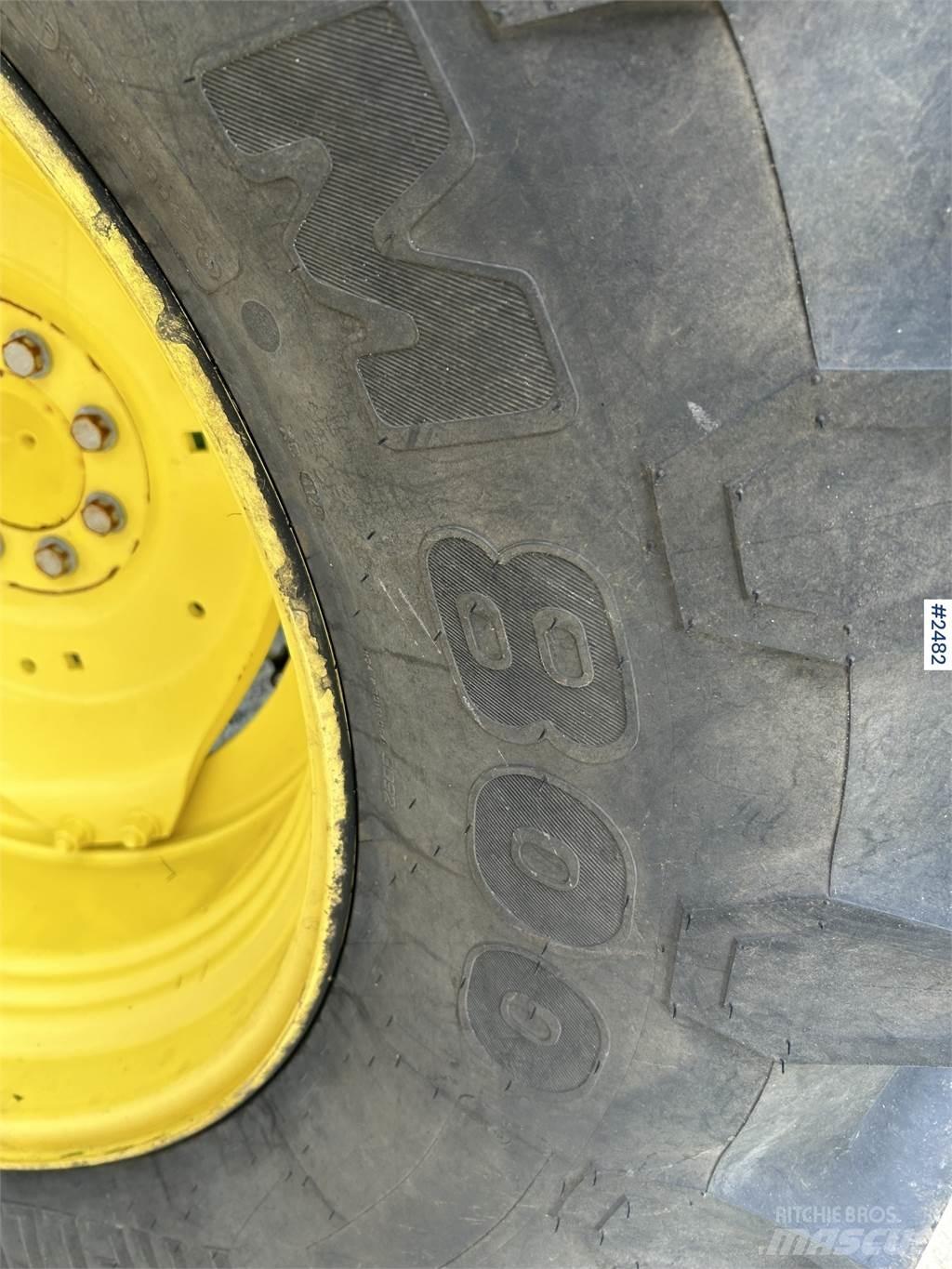 John Deere 5125R Traktorji