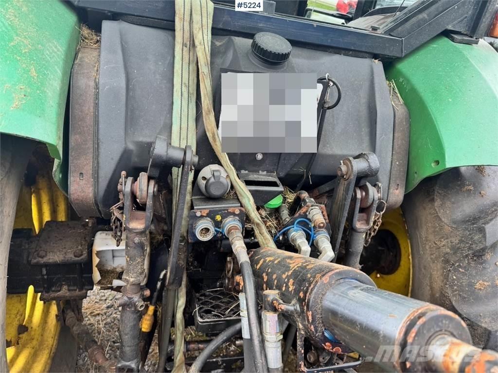 John Deere 5400 Traktorji