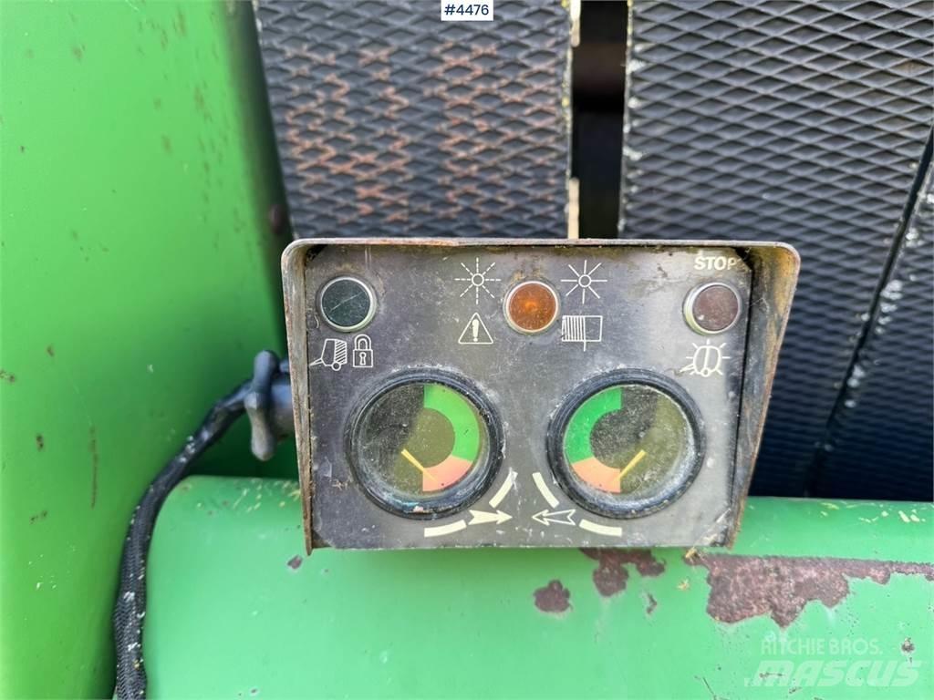 John Deere 550 Druga oprema za žetev krme