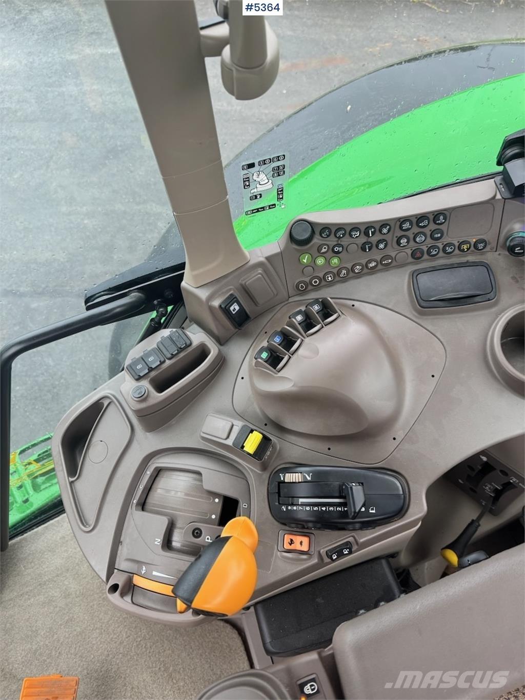 John Deere 6155M Traktorji