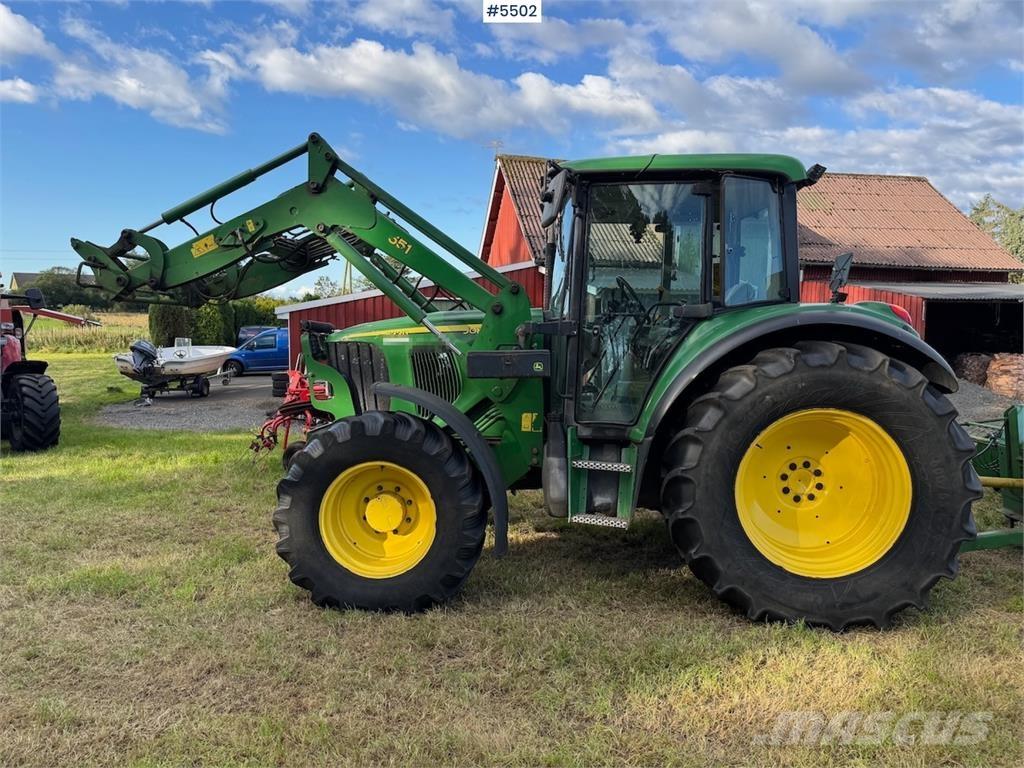 John Deere 6220 Traktorji