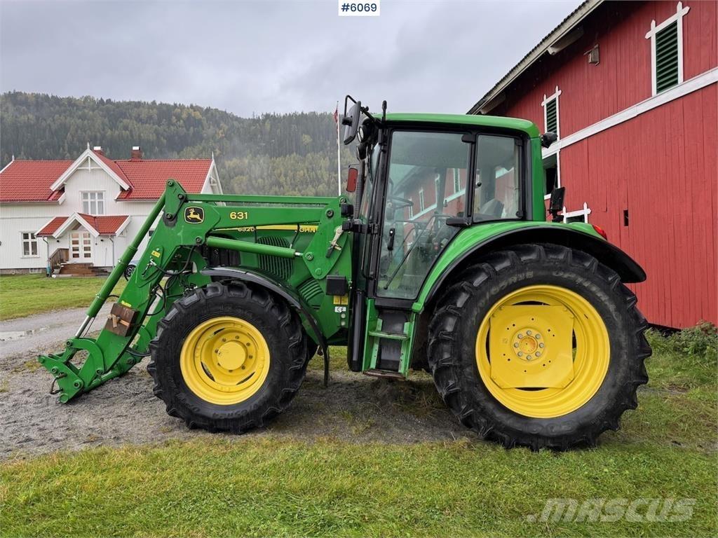 John Deere 6320 Traktorji