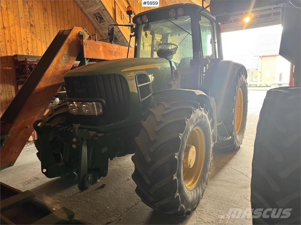 John Deere 6930 Traktorji