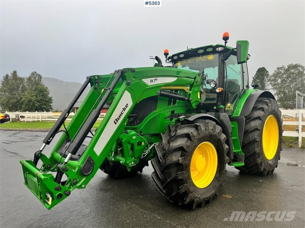 John Deere 6R 215 Traktorji