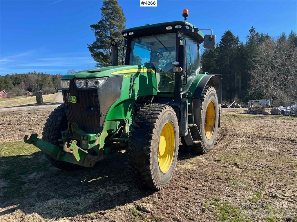 John Deere 7260R Traktorji