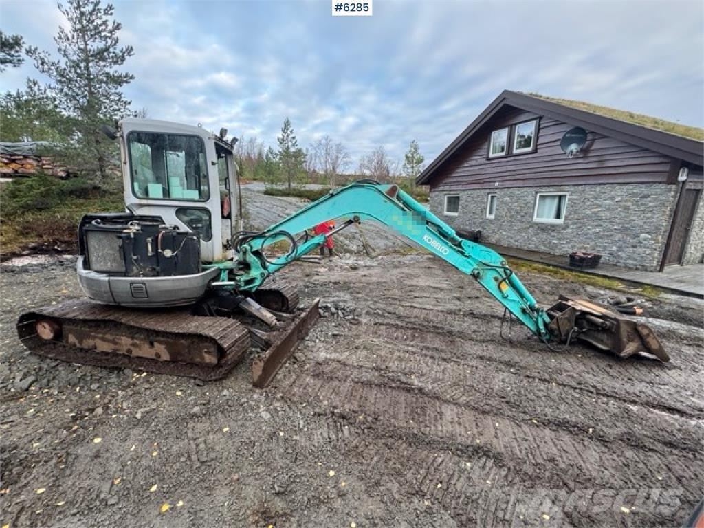 Kobelco SK45 Bagri goseničarji