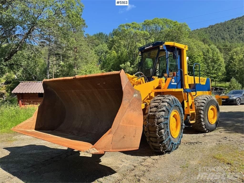 Komatsu WA420-1 Kolesni nakladalci