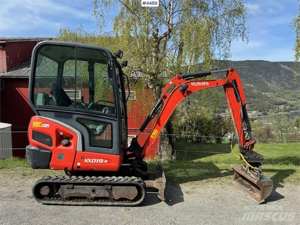 Kubota KX019 Bagri goseničarji