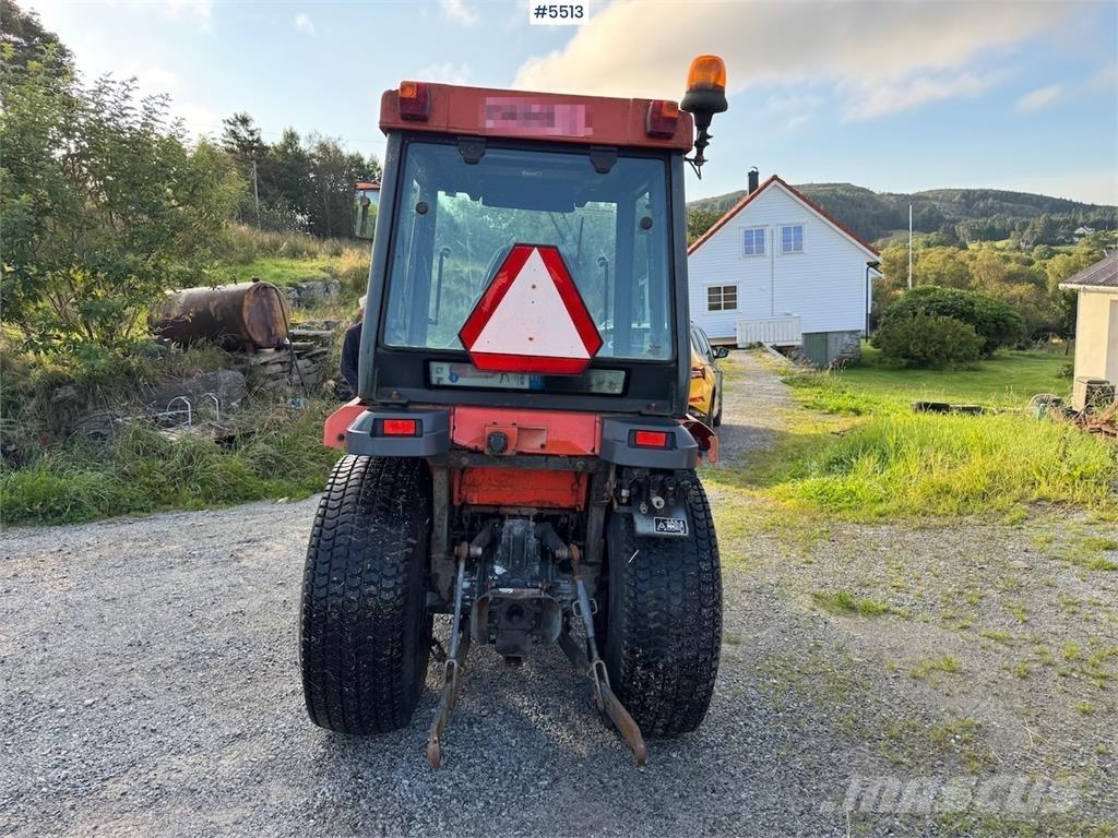 Kubota STV 36 Traktorji