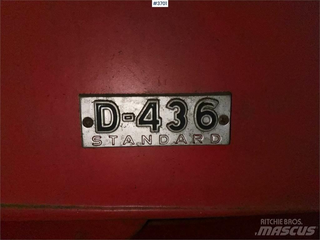 McCormick D-436 Traktorji