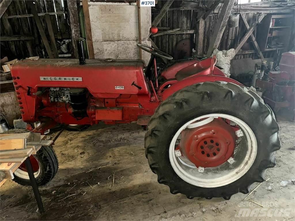 McCormick D-436 Traktorji
