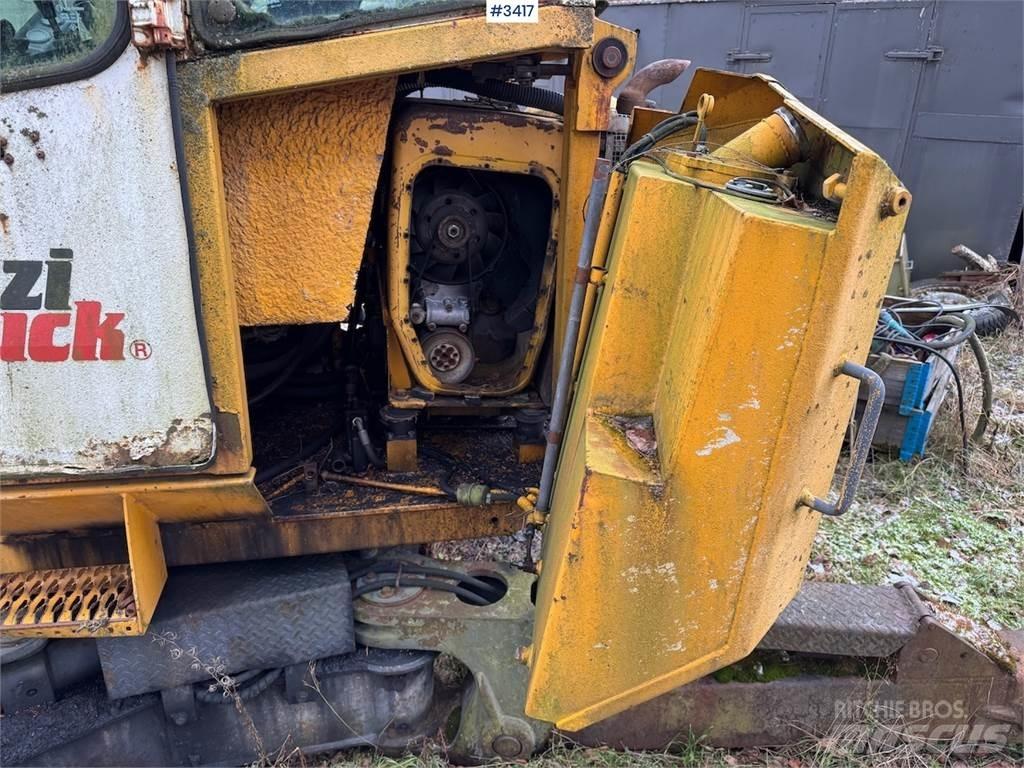 Menzi Muck 6000 Bagri goseničarji