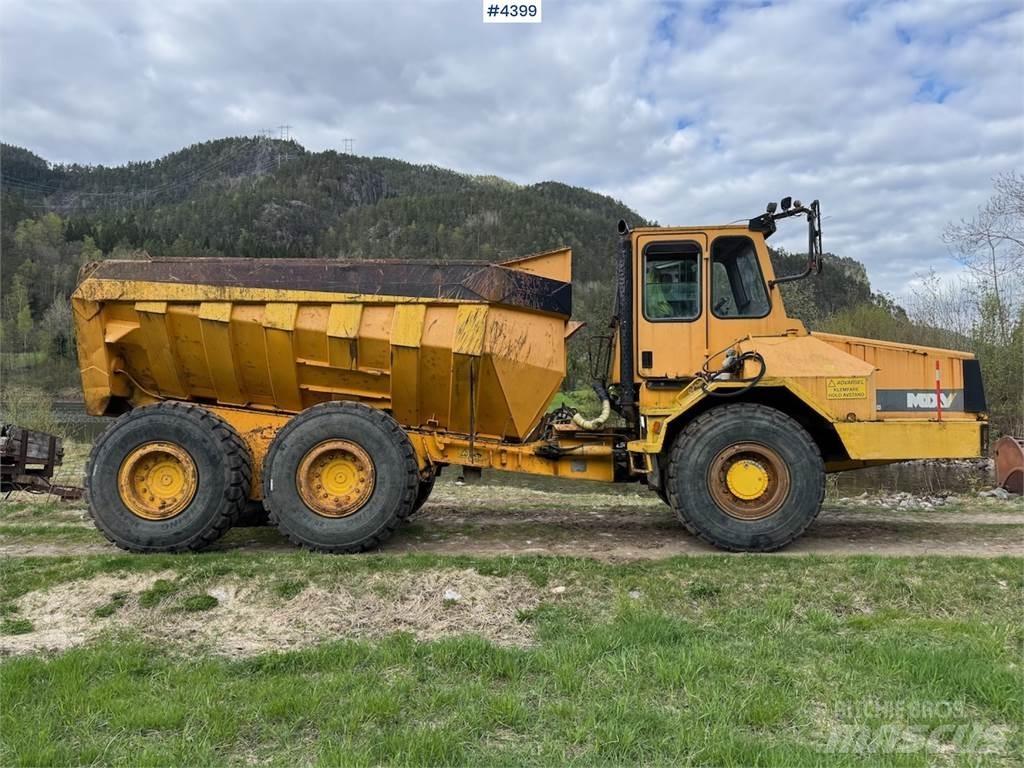 Moxy MT 30 R Kolesni nakladalci