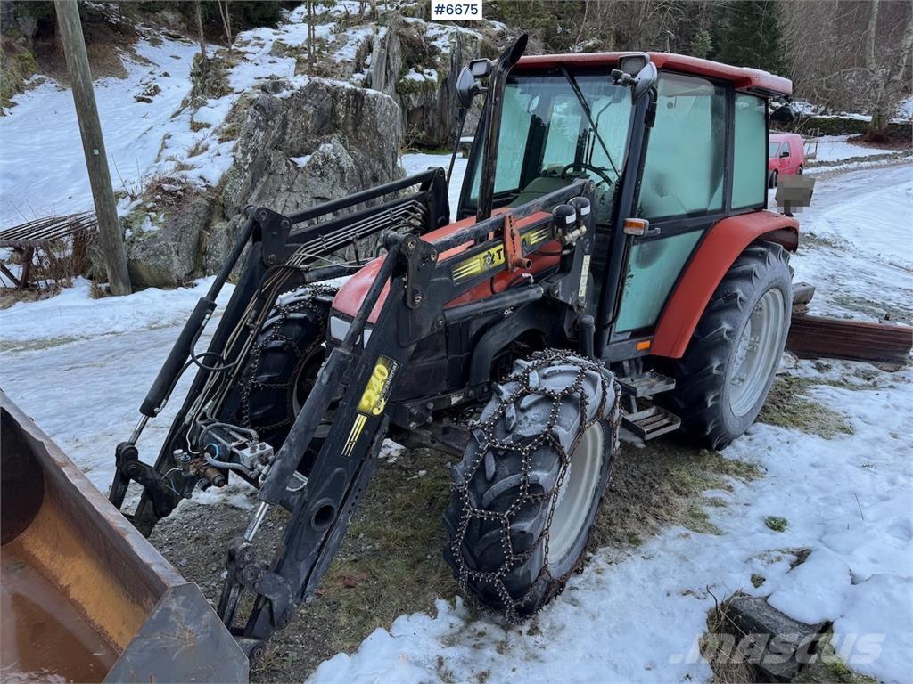 New Holland L 85 Traktorji
