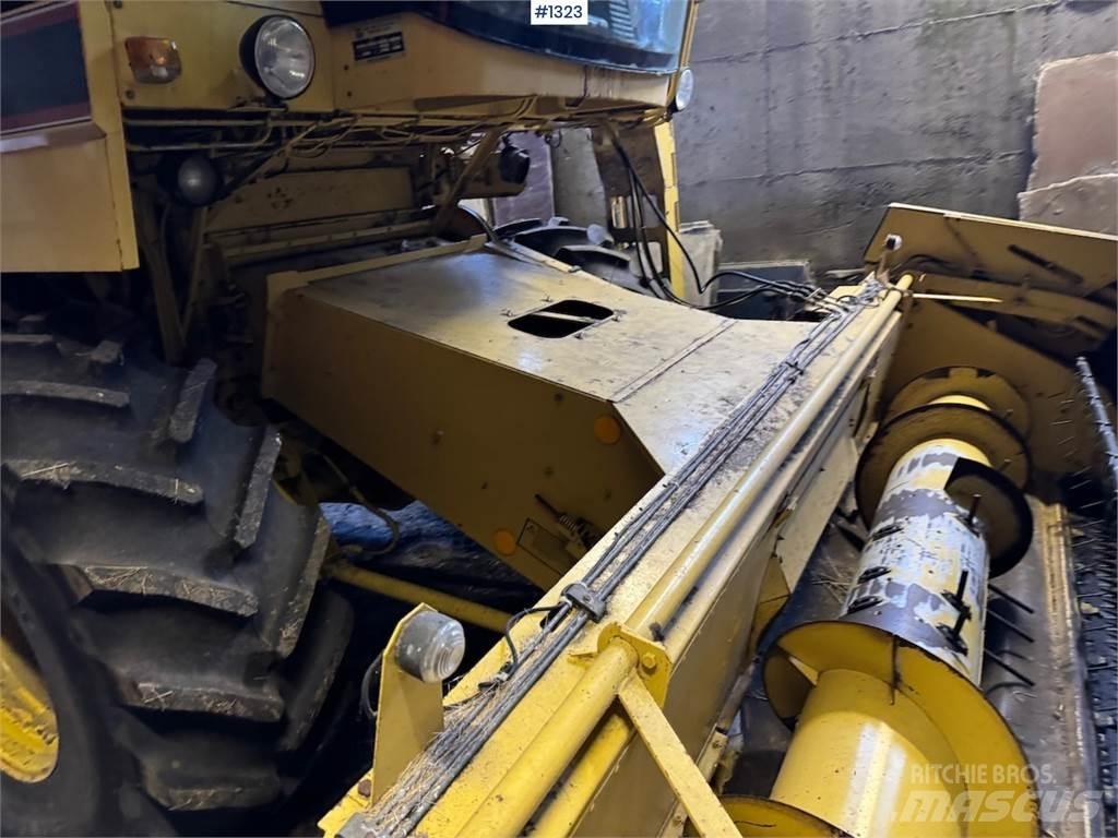 New Holland TC52 Kombajni