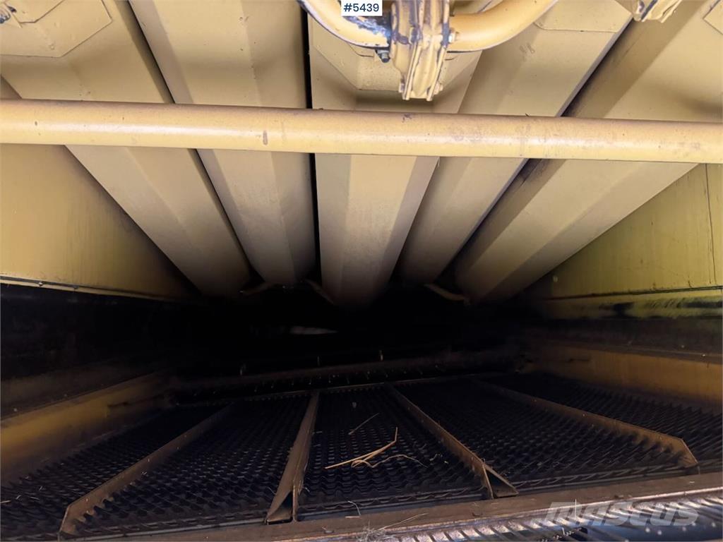 New Holland TX65 Kombajni