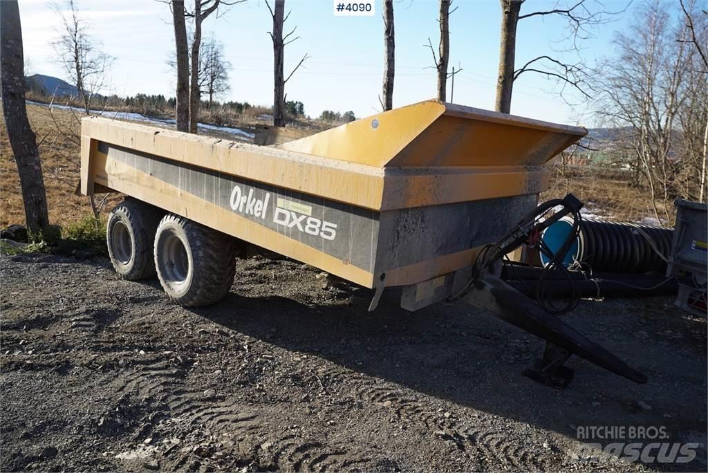 Orkel DX85 Prikolice za žito