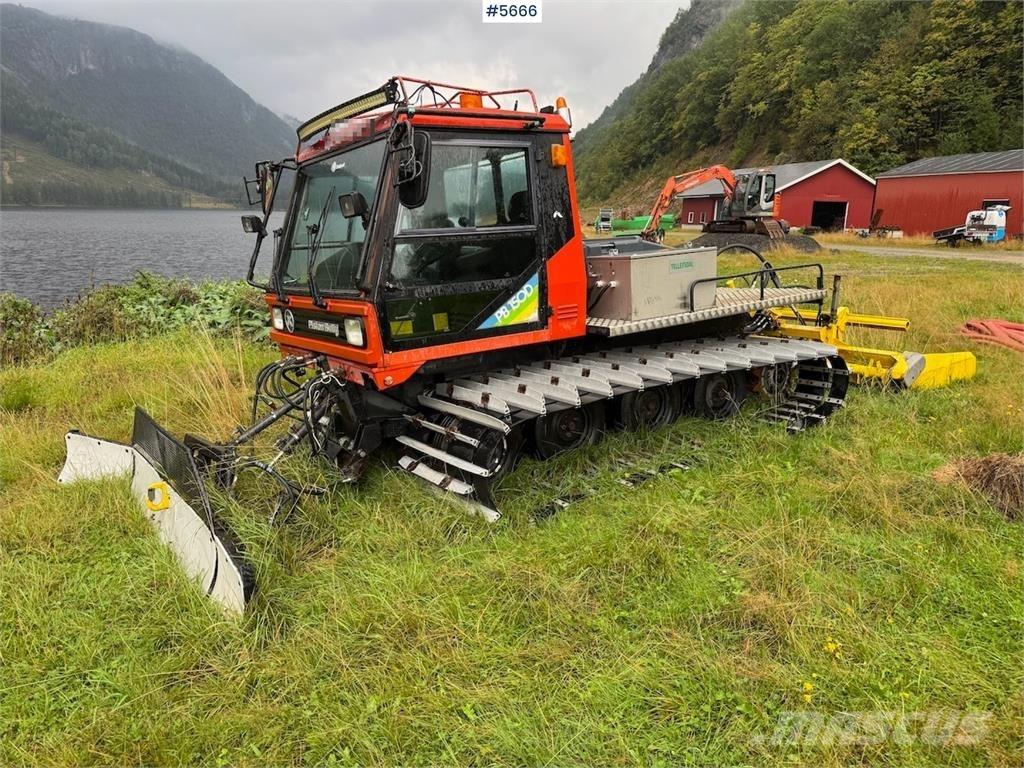  Pisten Bully 150D Snežne deske in plugi