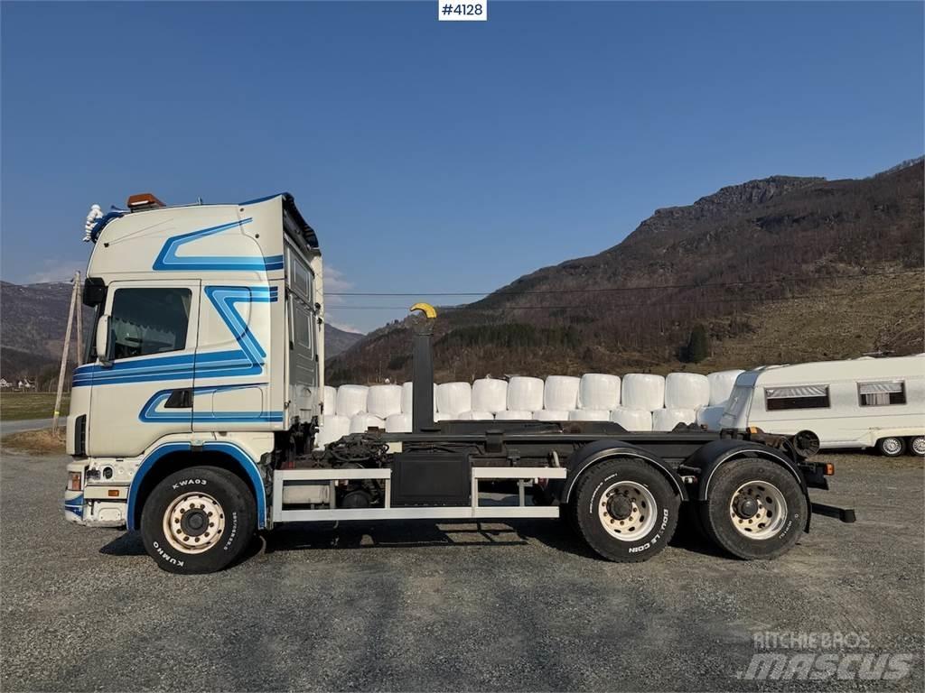 Scania 144G Tovornjaki zabojniki