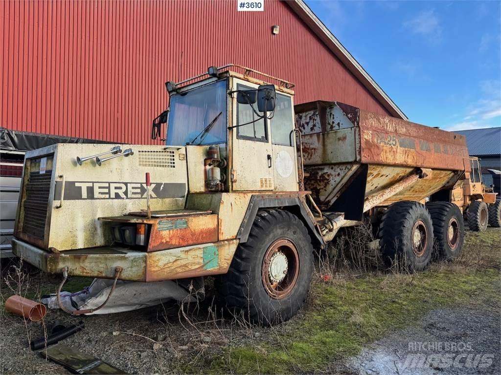 Terex TA25 Kolesni nakladalci